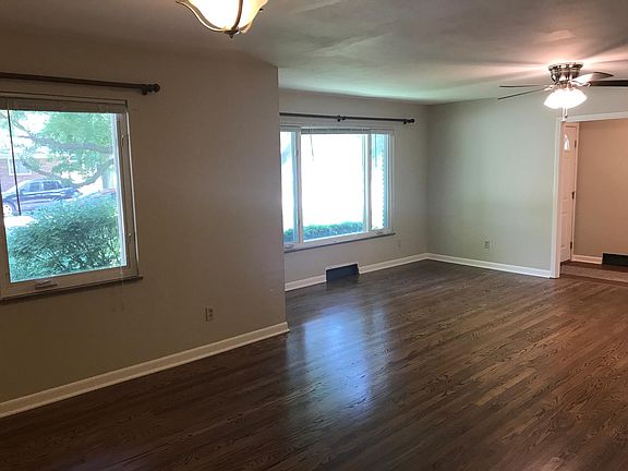 4th image of 546 Lodge Dr
