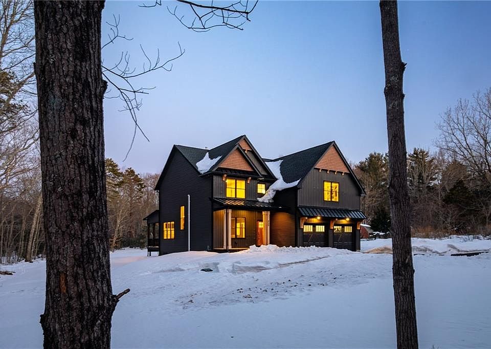 1st image of 450 Carrs Pond Rd