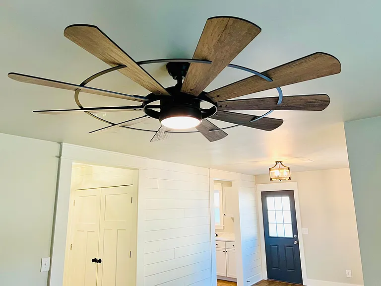 Windmill Custom Fan