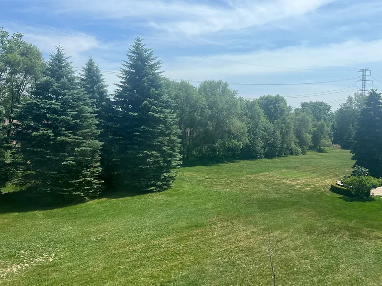 Summer Pl — Photo 13