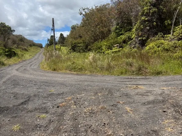 Glenwood Rd, Volcano, HI 96785