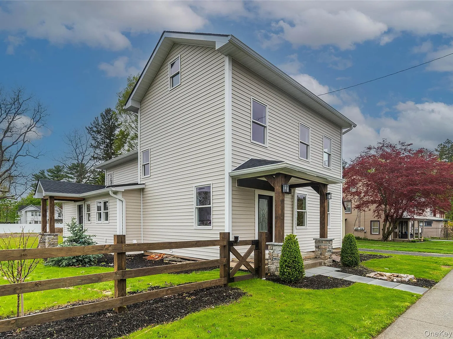 3 bed, 3.0 bath, 3358 sqft, $3,950 — Photo 3