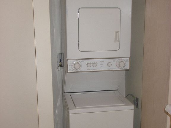3rd image of 3230 Eastlake Ave E APT 403