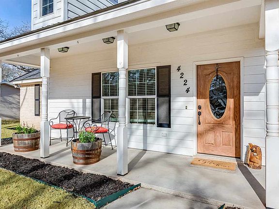 4th image of 4224 Idylwood Ln