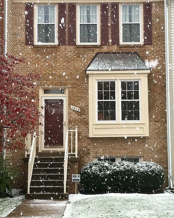 1st image of 1214 Bond St