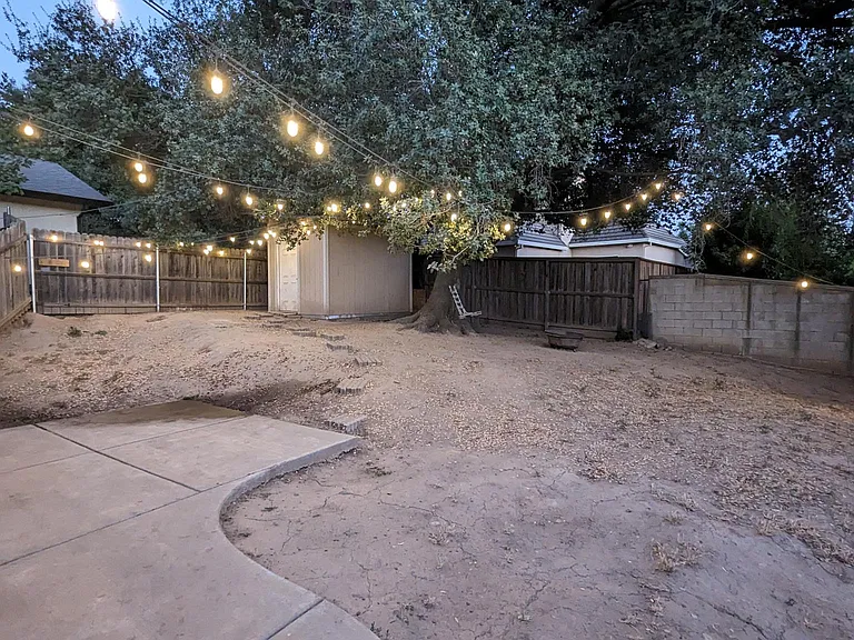 4318 Illinois Ave — Photo 7