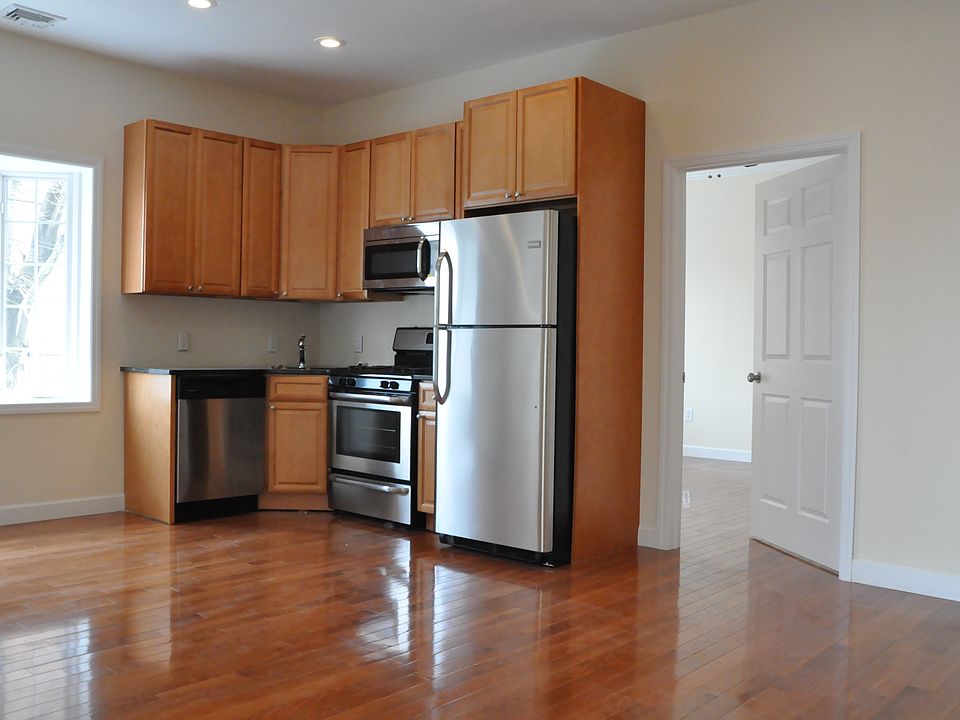 Kitchen/Living
