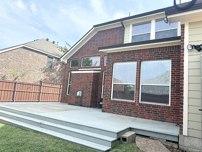 806 Cascades Dr — Photo 47