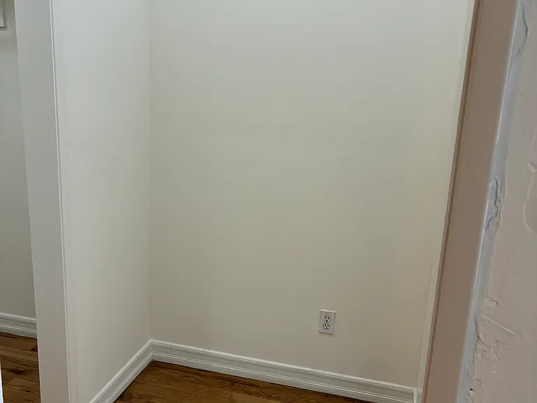 800 Las palmas LLC — Photo 11