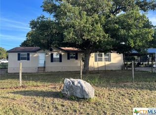 4910 Odaniel Rd, Seguin, TX 78155