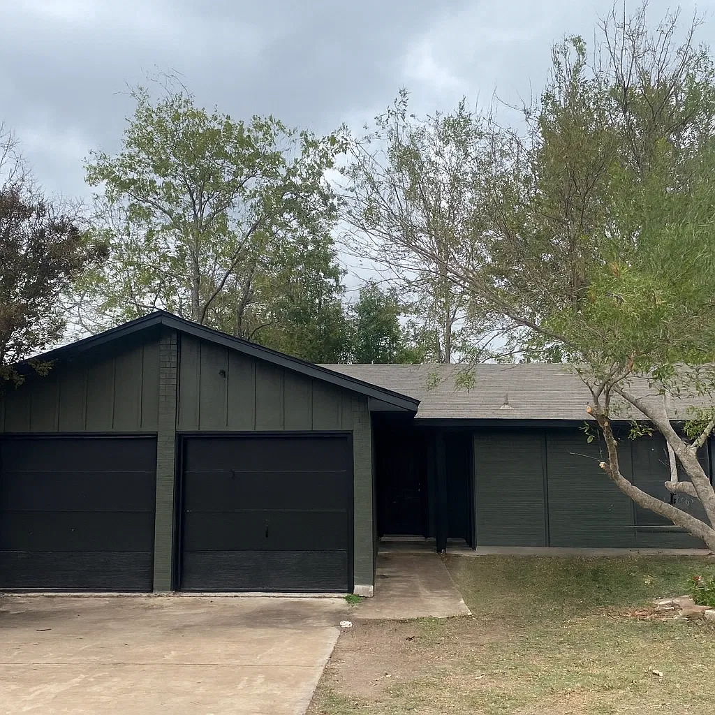 1202 Turtle Creek Blvd — Photo 1