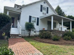 34 Lockhart Rd, Tryon, NC 28782
