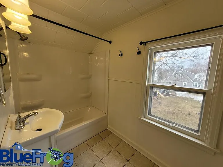 153A Brockway Ave — Photo 10