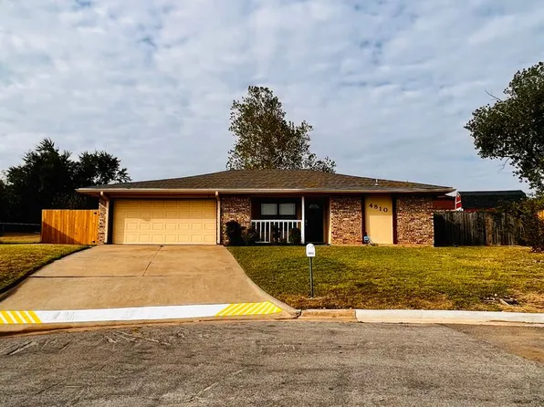 4810 SE Brigadoon Pl, Lawton, OK 73501