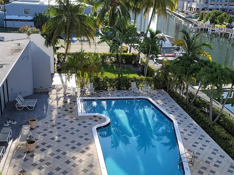 404 Poinciana Dr #1726 — Photo 9