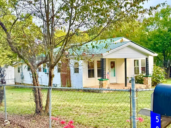 521 Greeson St, Summerville, GA 30747
