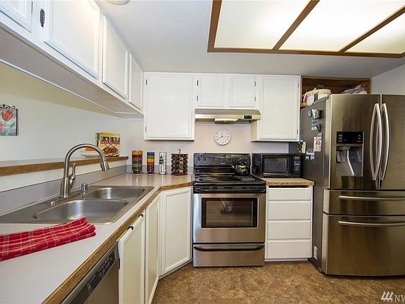 5th image of 25118 109th Pl SE APT A