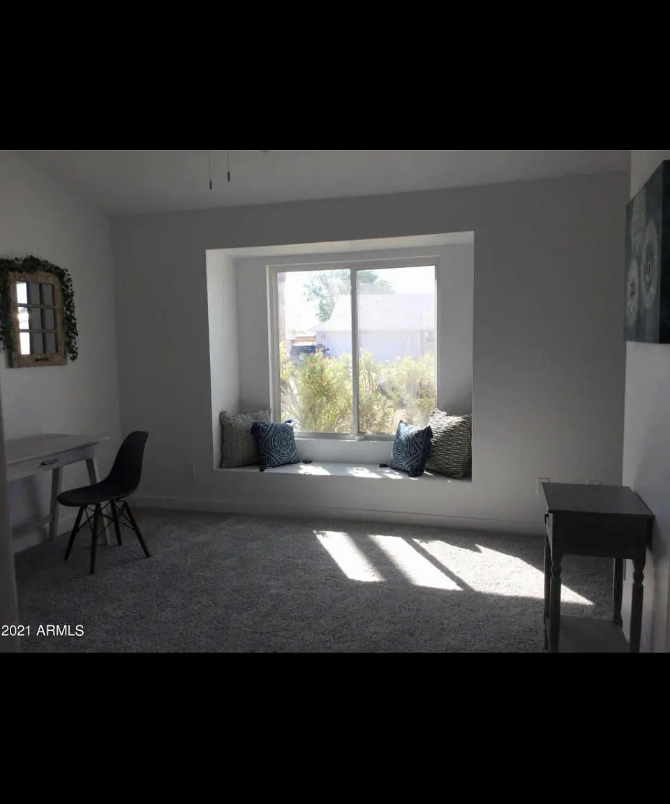 3336 W Potter Dr — Photo 1