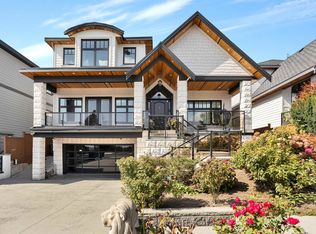 9487 162a St, Surrey, BC V4N 2B7