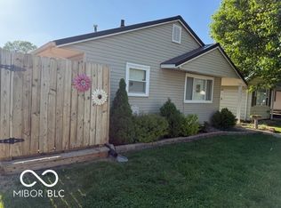 2239 Maple St, Columbus, IN 47201