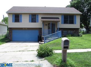 321 Laramie Trl, Lincoln, NE 68521