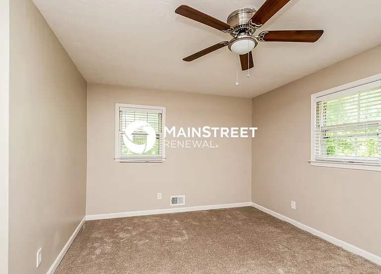 3837 Eagle Woods Cir — Photo 7