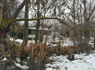 380 W Wapato Rd, Wapato, WA 98951