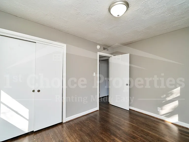832 Alden Ave — Photo 22