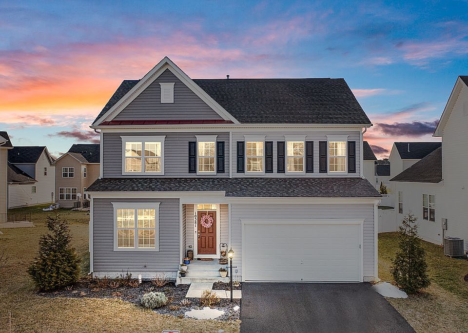 1st image of 10381 Twin Leaf Dr