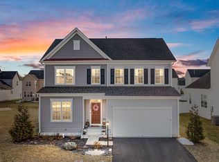 10381 Twin Leaf Dr, Bristow, VA 20136