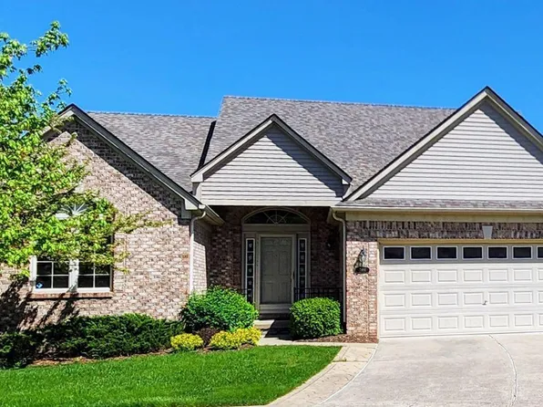 3991 Camden Dr, Sterling Heights, MI 48314