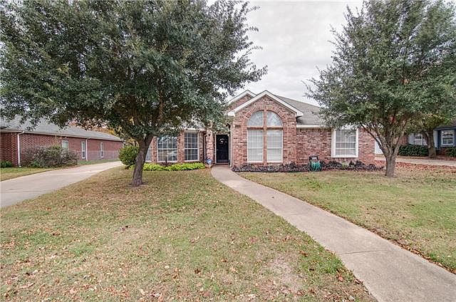 1st image of 2332 Lesley Ln