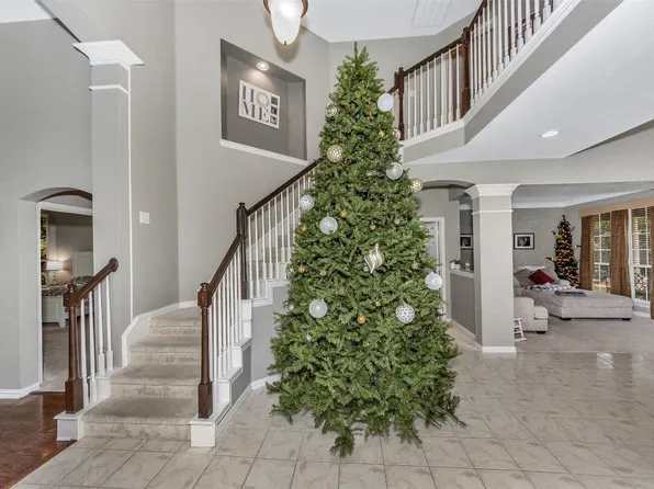 8617 Twisted Oaks Way, North Richland Hills, TX 76182