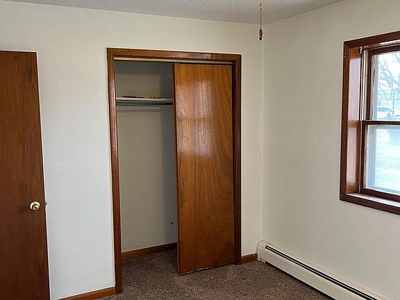 5th image of 223 E Court Ave #7