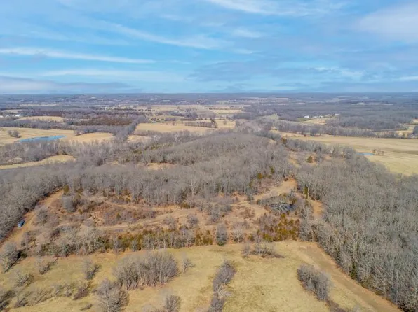 31850 County Road 411, Belle, MO 65013