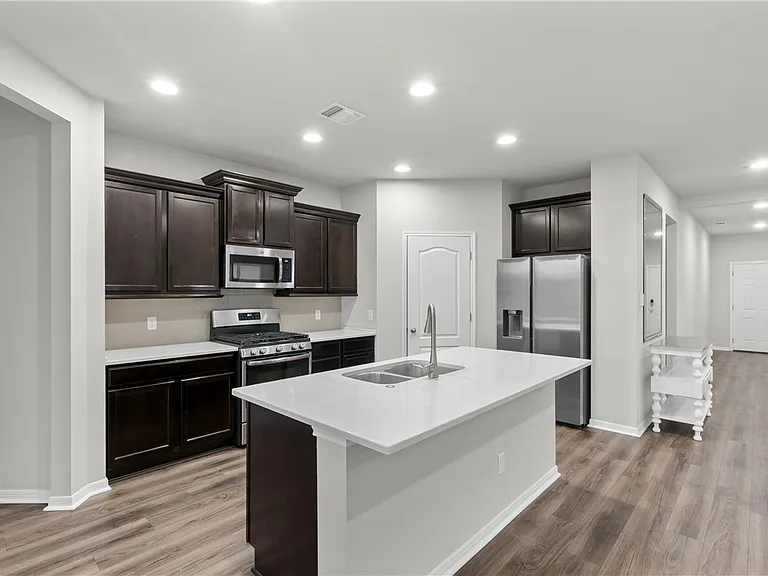 6308 Eldora Dr — Photo 10
