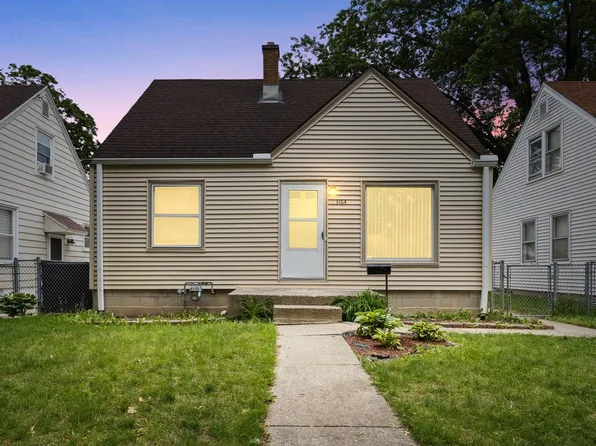 3164 North 88th STREET, Milwaukee, WI 53222