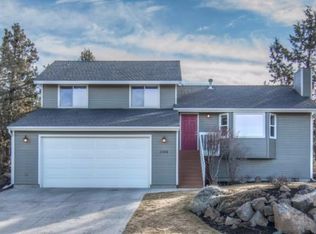 2548 NE Moonlight Dr, Bend, OR 97701