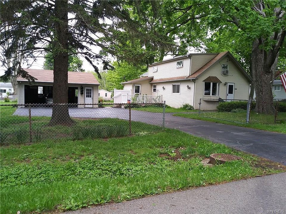 1st image of 6626 Wellington Dr