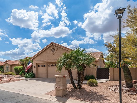 3rd image of 10533 E NACOMA Drive