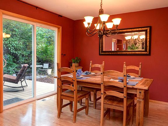4th image of 14713 Manor Way ##b