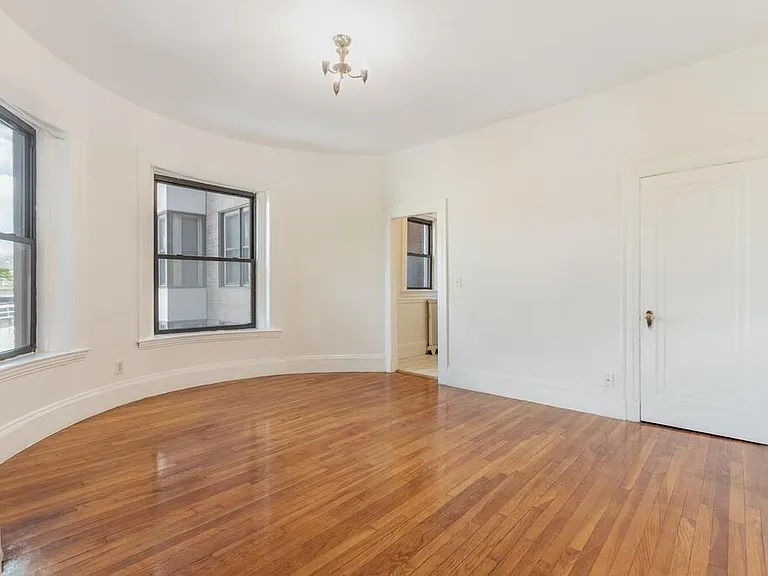 1091 Boylston St #26 — Photo 5