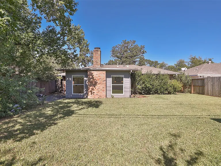 4613 Libbey Ln — Photo 20