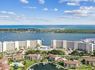 134 Lakeshore Dr APT PENTHOUSE 14, North Palm Beach, FL 33408