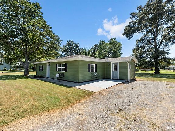 4th image of 429 Virginia St