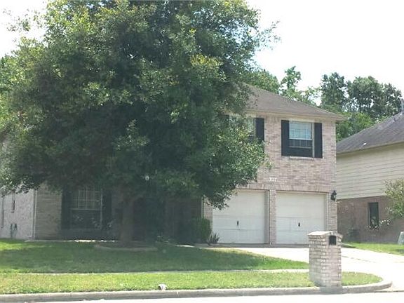 2nd image of 13914 Long Glen Dr