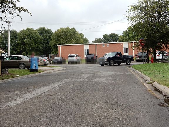 4th image of 938 Jefferson Ave
