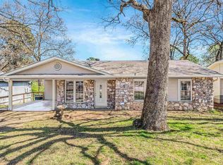 8908 Merrymen Rd, Sherwood, AR 72120