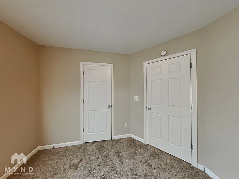 205 Ivy Ct — Photo 18
