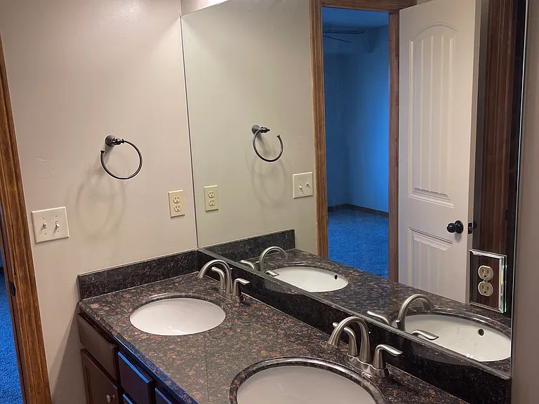 12604 E Willowgreen Cir — Photo 5
